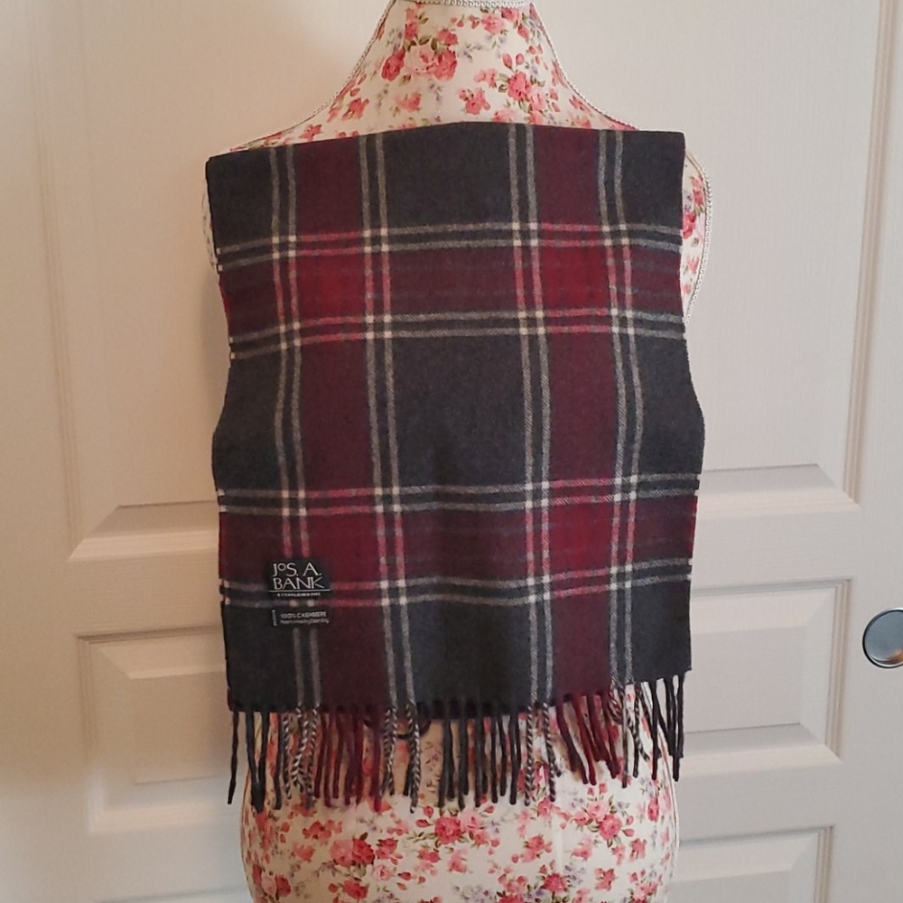 Jos. A. Bank scarf